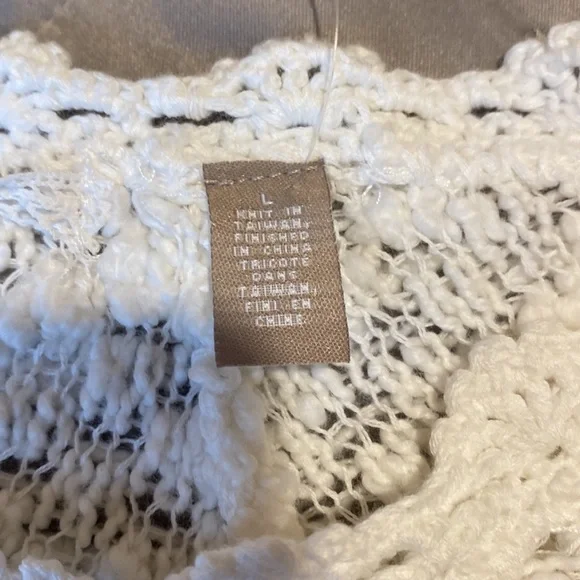 Anthropologie knitted and knotted short sleeve sweater- size large - Picture 6 of 8